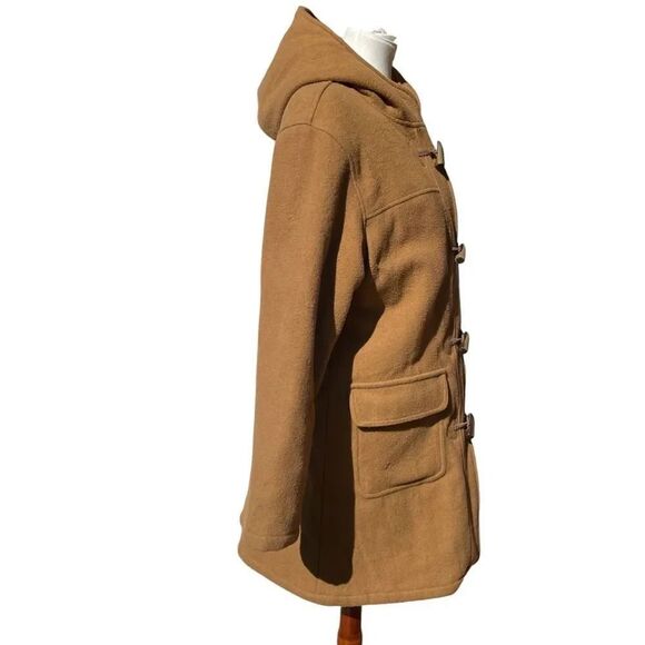Cabela’s Women’s Toggle Duffel Wool-blend Hooded Coat, Large. Tan cargo pockets - Picture 4 of 16